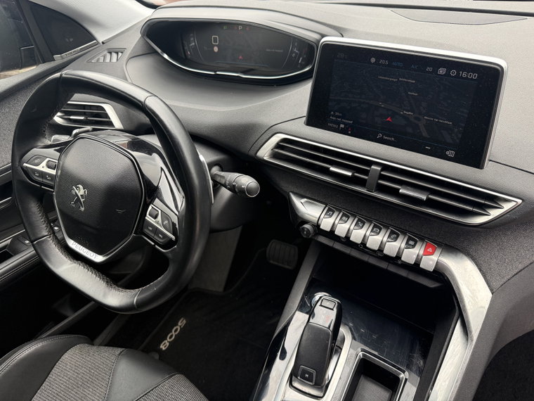 Vehicle Image 26