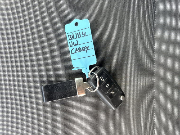 Vehicle Image 25