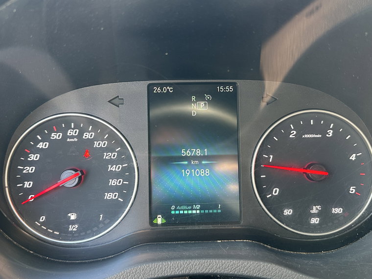 Vehicle Image 17