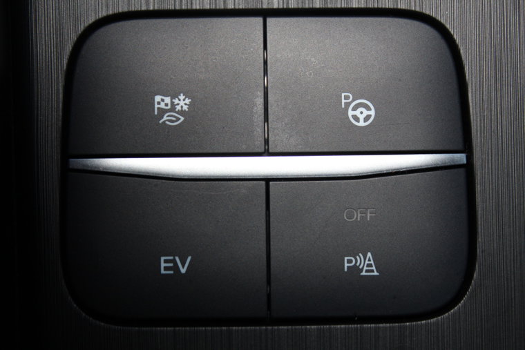 Vehicle Image 36