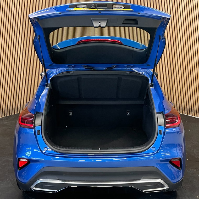 Vehicle Image 38