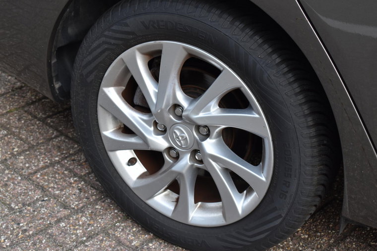 Vehicle Image 18