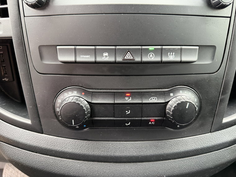 Vehicle Image 45
