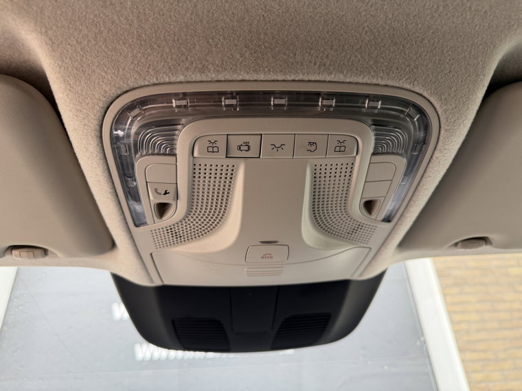 Vehicle Image 47