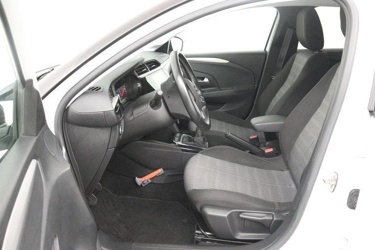 Vehicle Image 23