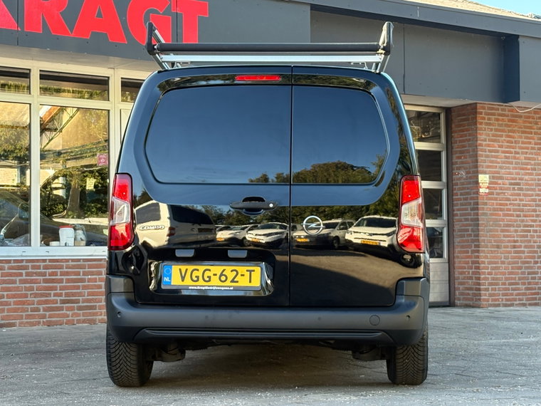 Vehicle Image 34