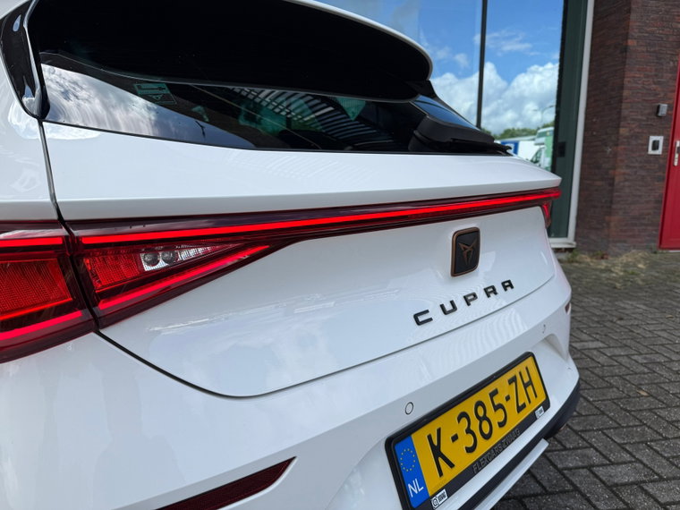 Vehicle Image 37