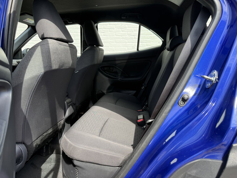 Vehicle Image 27