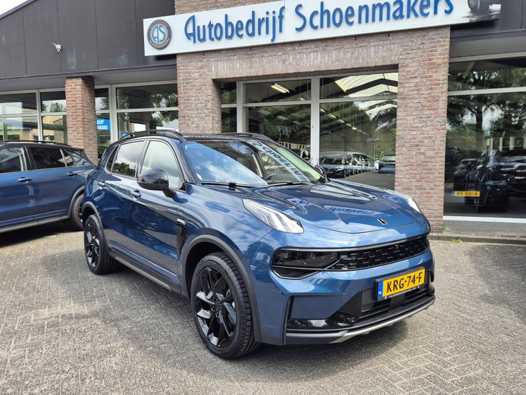 Vehicle Image 4
