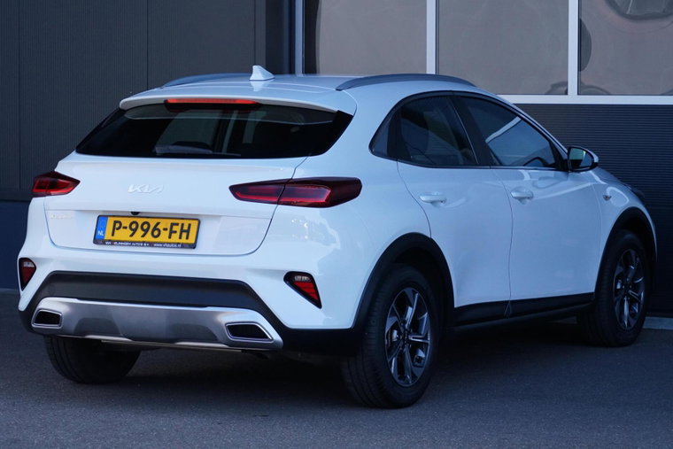 Vehicle Image 26