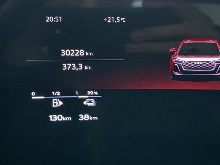 Vehicle Image 38