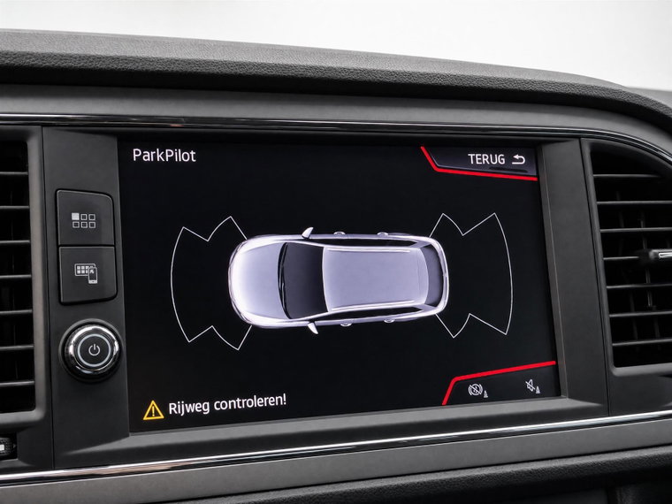 Vehicle Image 19