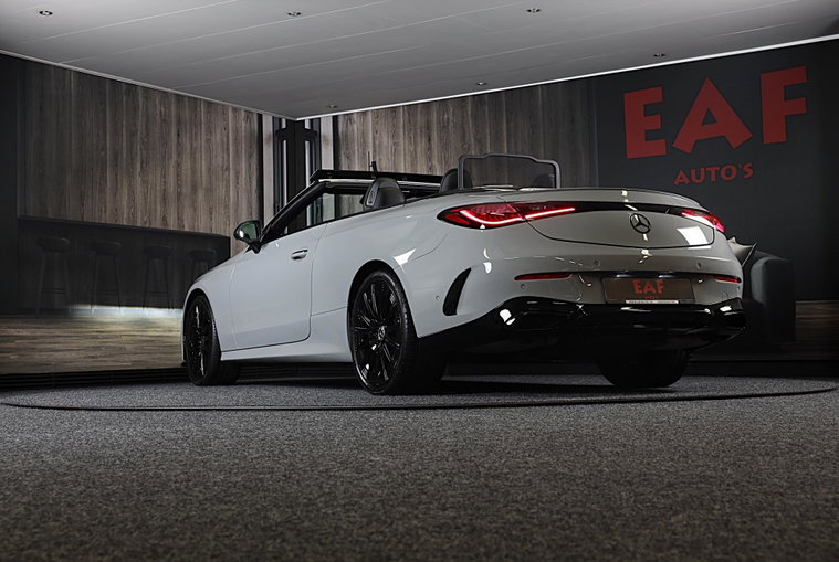 Vehicle Image 60
