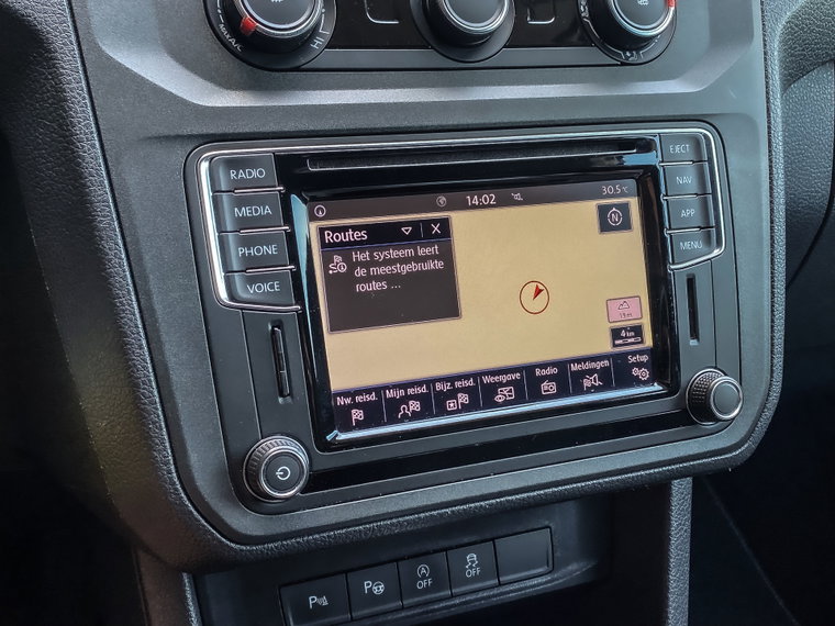 Vehicle Image 14