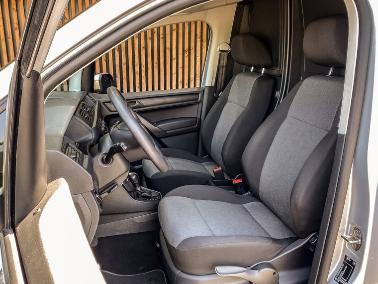 Vehicle Image 15