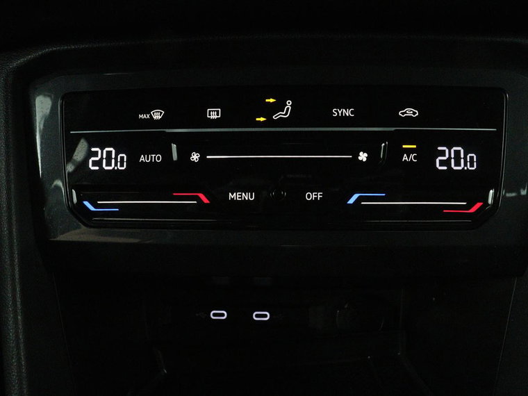 Vehicle Image 38