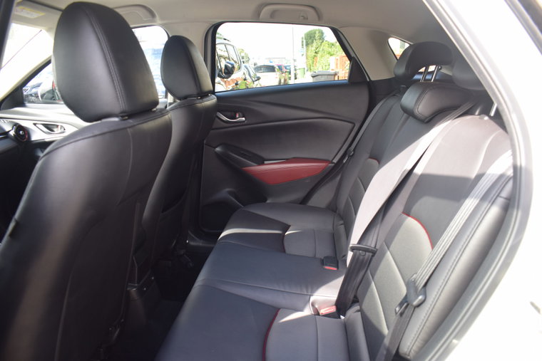 Vehicle Image 15