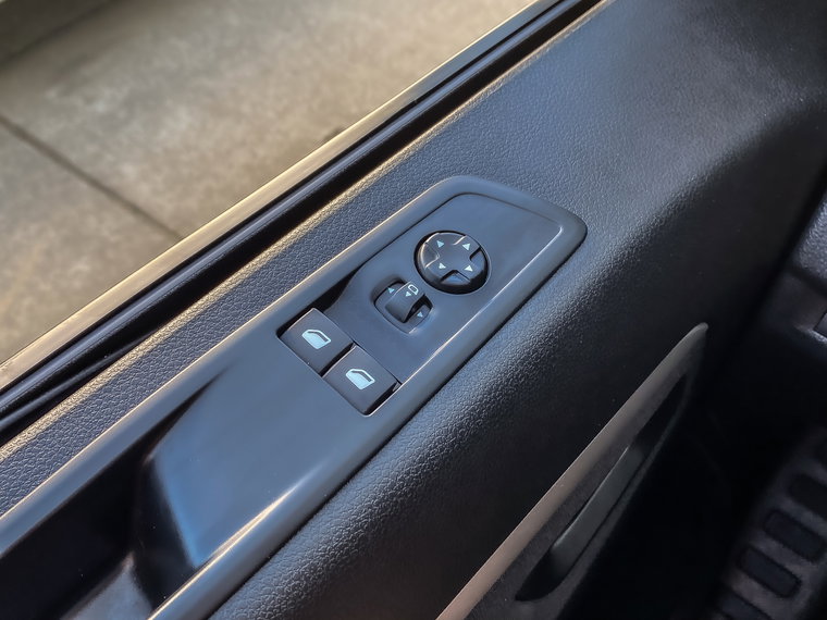 Vehicle Image 49