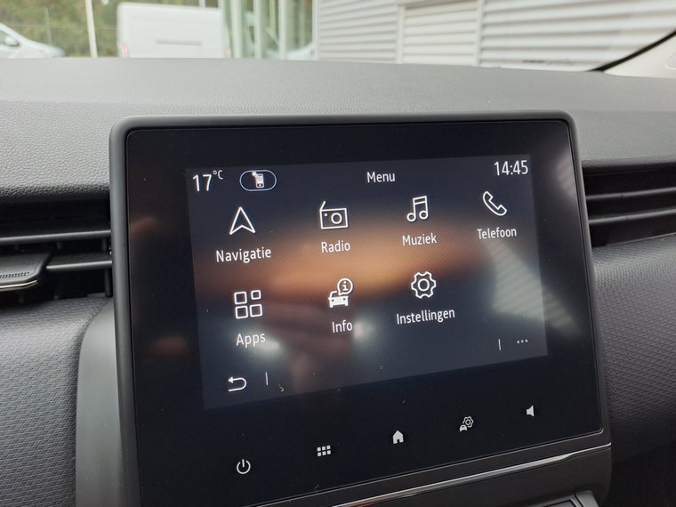 Vehicle Image 27