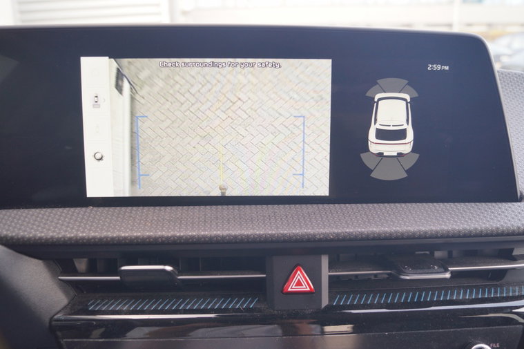 Vehicle Image 23