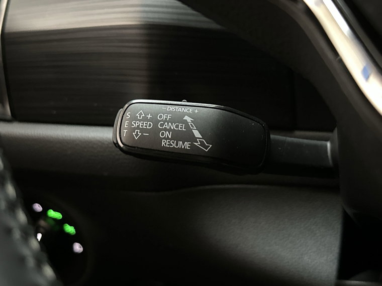 Vehicle Image 26