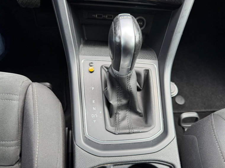 Vehicle Image 41
