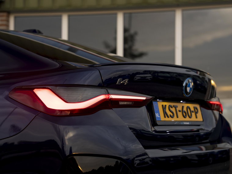 Vehicle Image 37