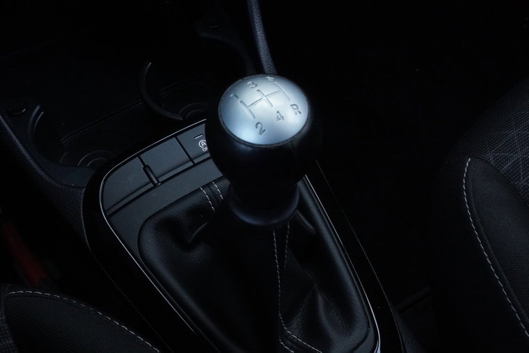 Vehicle Image 22