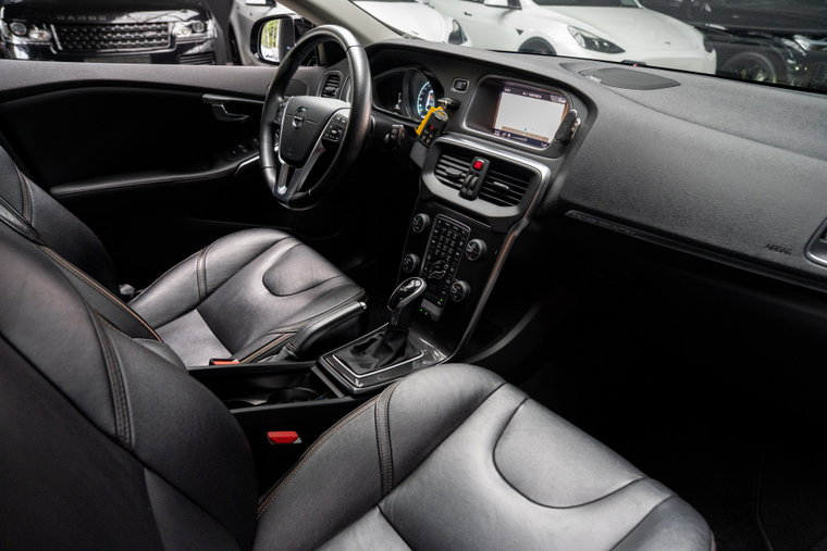 Vehicle Image 14