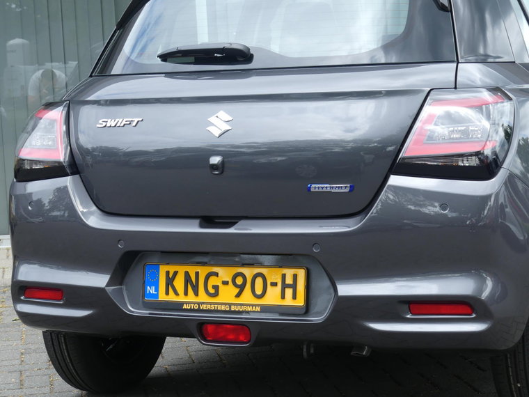 Vehicle Image 24