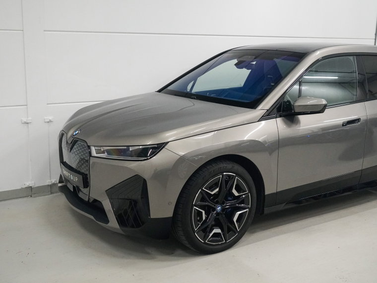 Vehicle Image 39