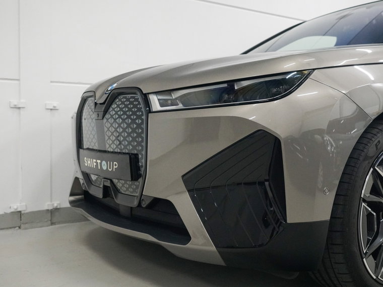 Vehicle Image 40