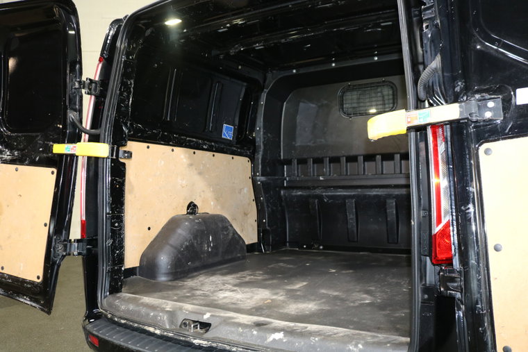 Vehicle Image 15