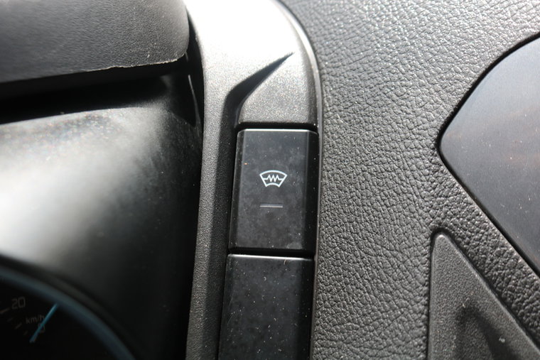Vehicle Image 29