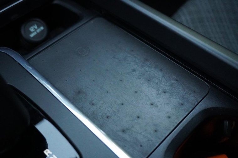 Vehicle Image 37