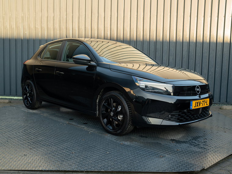 Vehicle Image 18