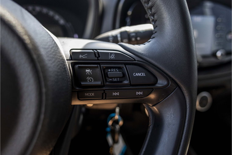 Vehicle Image 30