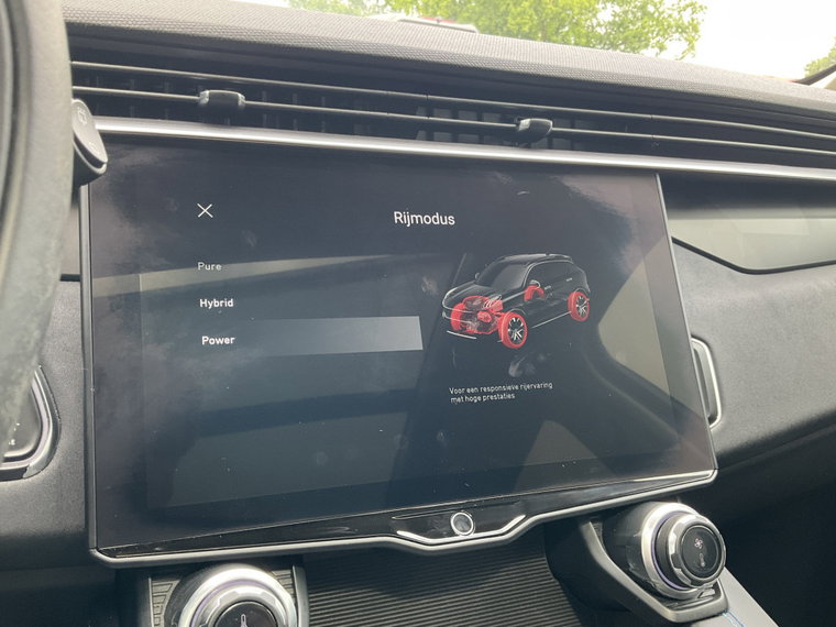 Vehicle Image 29
