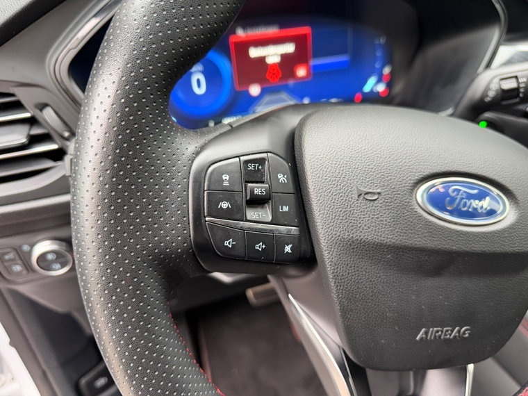 Vehicle Image 39