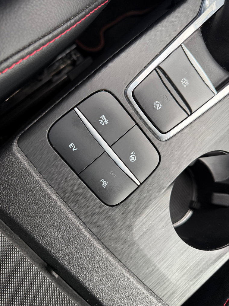 Vehicle Image 47