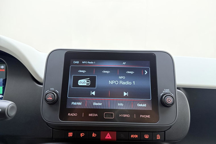 Vehicle Image 19