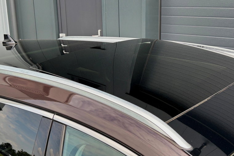 Vehicle Image 36