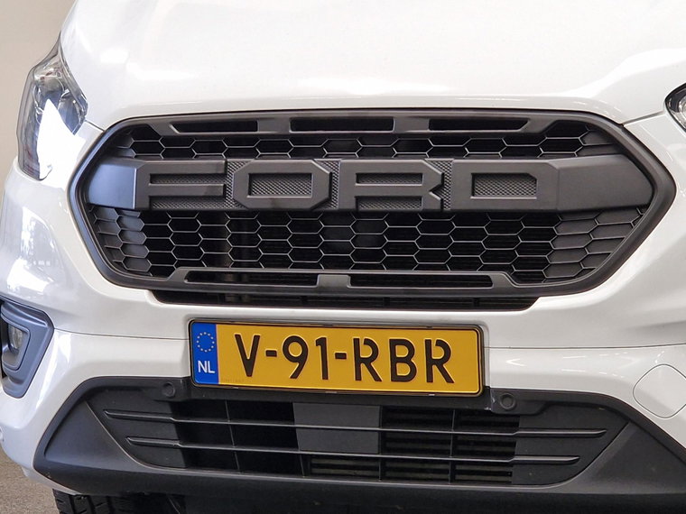 Vehicle Image 26