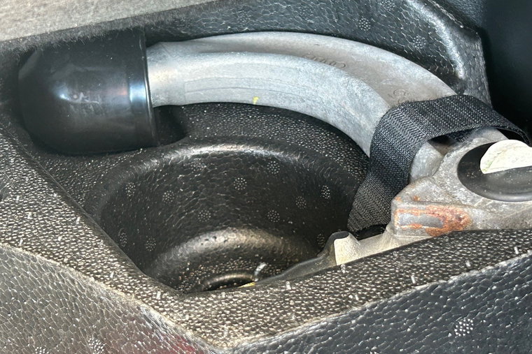 Vehicle Image 23