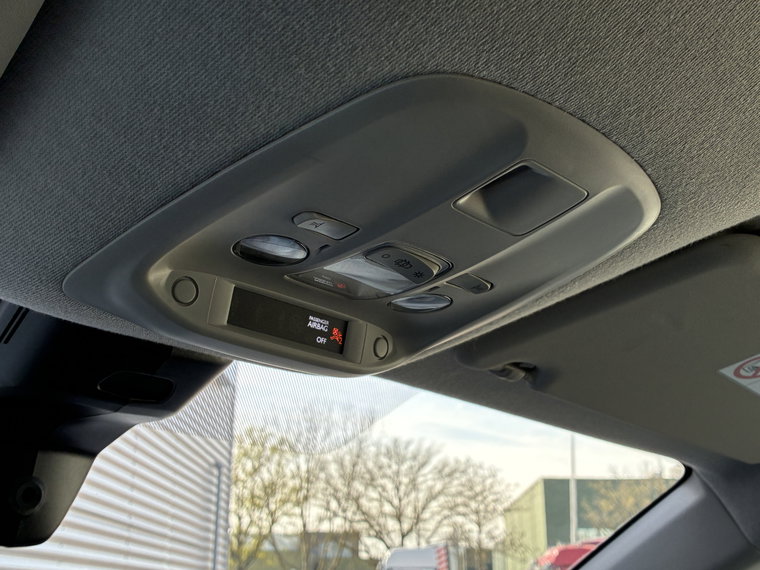 Vehicle Image 23
