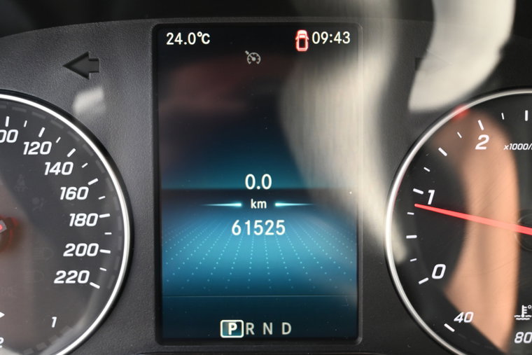 Vehicle Image 18