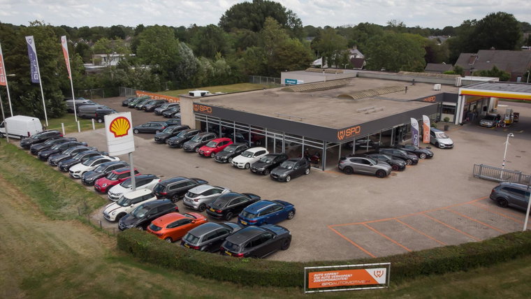 Vehicle Image 35