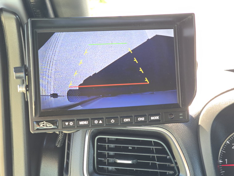 Vehicle Image 21
