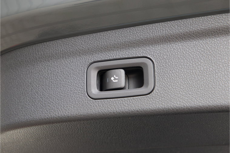 Vehicle Image 39