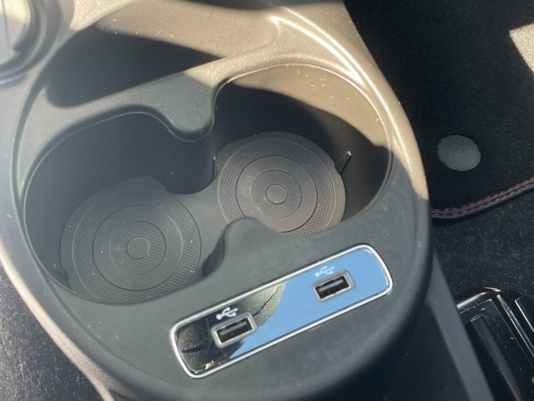 Vehicle Image 22